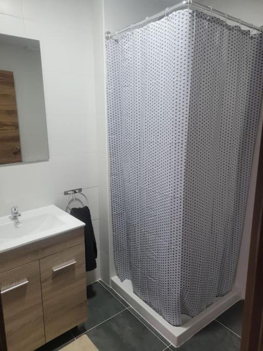 Apartamento Kuko Con Wifi Al Lado Metro Bilbao Esterno foto